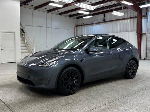 TESLA MODEL Y 2022 7SAYGDEE0NF458000 image